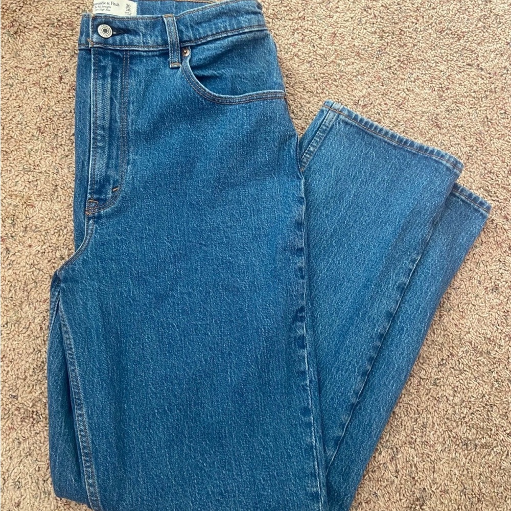 Abercrombie 90s ultra straight high rise jeans LONG